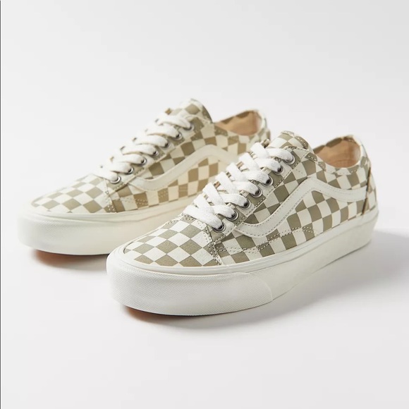 Vans Old Skool Tapered Checkerboard Sneaker - Picture 6 of 9